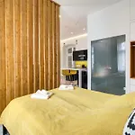 Luxury By Hi5 -andrassy * Будапешт