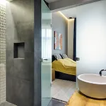Luxury By Hi5 -andrassy Апартаменты