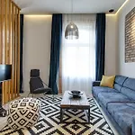 Luxury By Hi5 -andrassy *