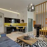 Luxury By Hi5 -andrassy Будапешт