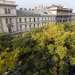 Апартаменты Luxury By Hi5 -andrassy Будапешт