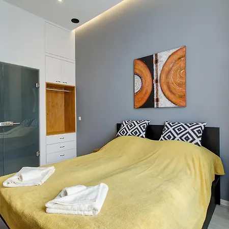 Luxury By Hi5 -andrassy Apartment *