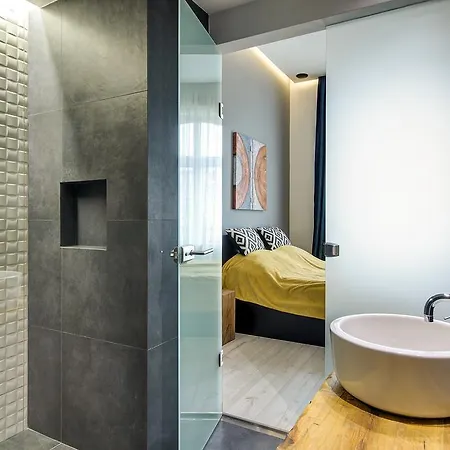 Luxury By Hi5 -andrassy Apartment