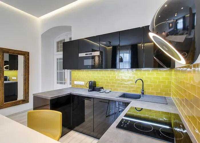 Luxury By Hi5 -andrassy Apartament