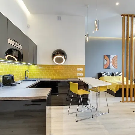 شقة Luxury By Hi5 -andrassy *