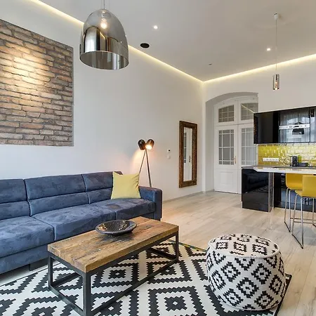 Luxury By Hi5 -andrassy *